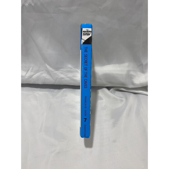 Hardy Boys The Secret of The Caves Volume 7 Hardcover By Franklin W. Dixon - Picture 4 of 8